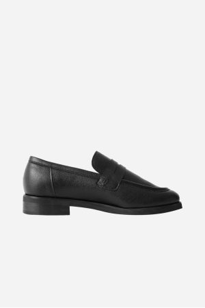 Dakota Vegan Leather Loafers | Black