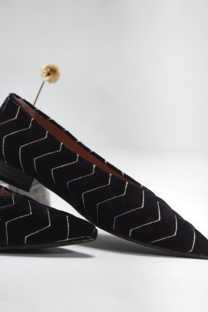 Dragonfly Dancers Vegan Velvet Flats | Black